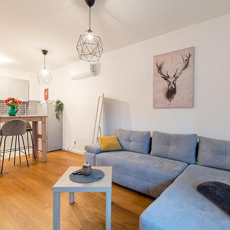 Ferienwohnung Flexible Selfcheckins 39 - Zagreb - Parking - New Exterior foto